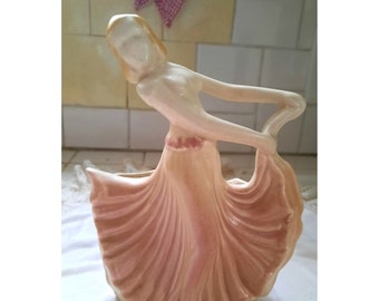 Vintage 1940s Hull Pottery Bow Knot Showgirl Makeup or Plant holder Kitsch