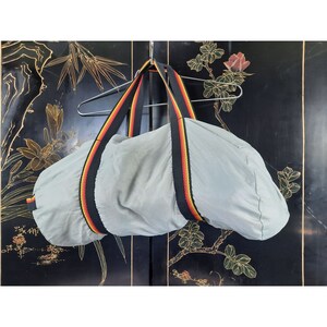 Avon duffle bag sale