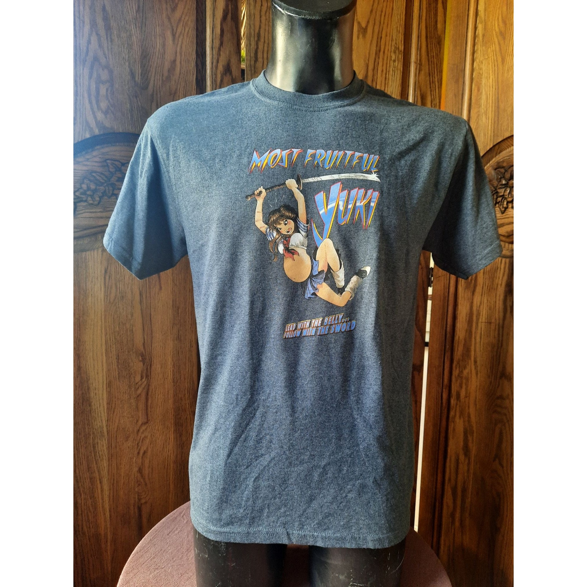 ジュノ 映画プレミア M Tシャツ 最も実り多いユキ 妊娠アニメシャツ  