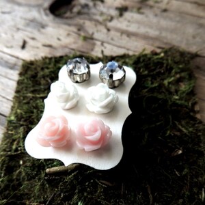 Stud Earring Set Post Earrings Hypoallergenic Resin Flower Set Rhinestones Rose White Pink Women Girls 3 Pairs Jewelry Bridesmaid