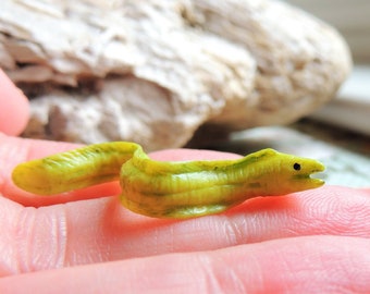 MINIATURE MORAY EEL Animal Figures Figurines Diorama Terrarium - Etsy