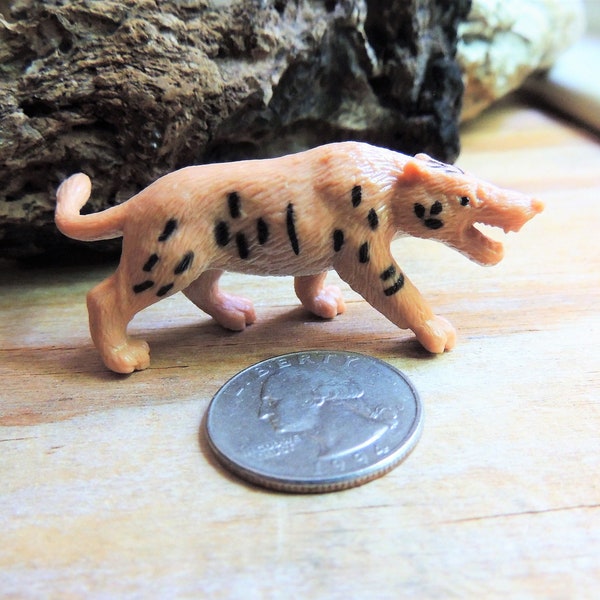 MINIATURE PREHISTORIC MAMMAL Andrewsarchus Animal Figure Figurine Terrarium Fairy Garden Dollhouse Diorama Small Miniatures Minifigure Hippo