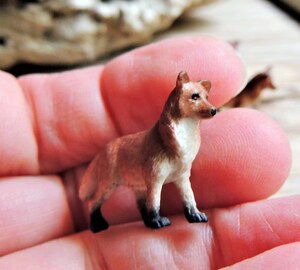 Miniature Renard Rouge Avec Oiseau - Figurine De Jardin Féerique Et Terrarium - Sculpture En Résine Peinte à La Main