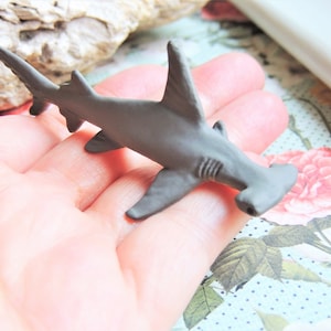 MINIATUUR HAAI HAAI Dieren Cijfers Beeldjes Poppenhuis Diorama Terrariumvoorraad Mini Klein plastic dier Oceaan Zeeleven Haaien