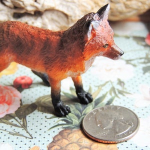 Große MINIATUR ROTFUCHS Tiere Figur Figur Spielzeug Fee Garten Diorama Terrarium Versorgung Handwerk Kunststoff Miniaturen Modell Wald Wald