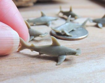 HAMMERHEAD SHARK MINIATURE Tiny Sea Animals Figurines Figures Dollhouse Terrarium Fairy Garden Diorama Small Mini Micro Miniatures Ocean