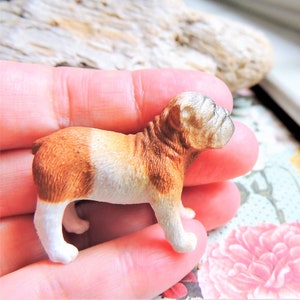 Dog ENGLISH BULLDOG MINIATURE Animals Figurines Figures Dollhouse Fairy Garden Terrarium Diorama Supply Miniatures Animal Little Small Mini