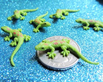 MINIATURE GECKOS: Set of Tiny Animal Figures Figurines GECKO Fairy Garden Animals Dollhouse Diorama Terrarium Supply Small Micro Mini Lizard