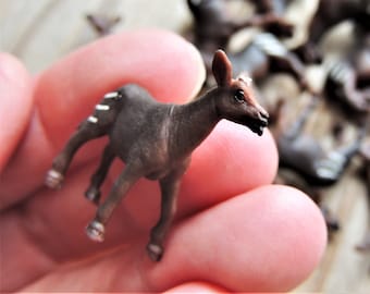 CHEVAL MINIATURE PONEY Figurine animale Miniatures Animaux de la