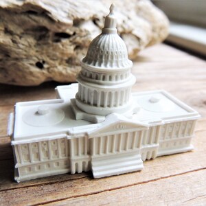 MINIATURE United States Capitol Building Figures Figurine Diorama ...