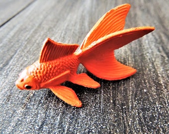 1shopforyou Miniatur-Fische Aus Ton - 12 Stück, Ca. 0,7x2,3 Cm - Für Feengärten, Puppenhäuser & Deko