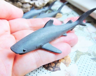 MINIATURE TIGER SHARK Animals Figures Figurines Dollhouse Diorama Terrarium Supply Mini Small Plastic Animal Ocean Sea Life Safari Ltd Toob