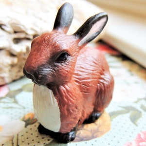 Large MINIATURE RABBIT Animals Figure Figurine Dollhouse Fairy Garden Diorama Terrarium Plastic Bunny Woodland
