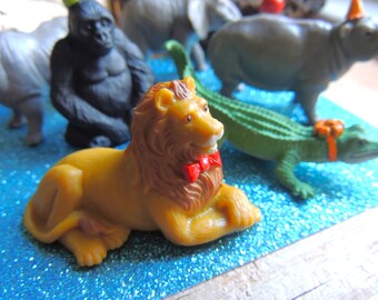 56 Pcs Safari Animal Birthday Party Decorations - Cake Toppers, Hats, Pom Poms, Gift Boxes - View #13