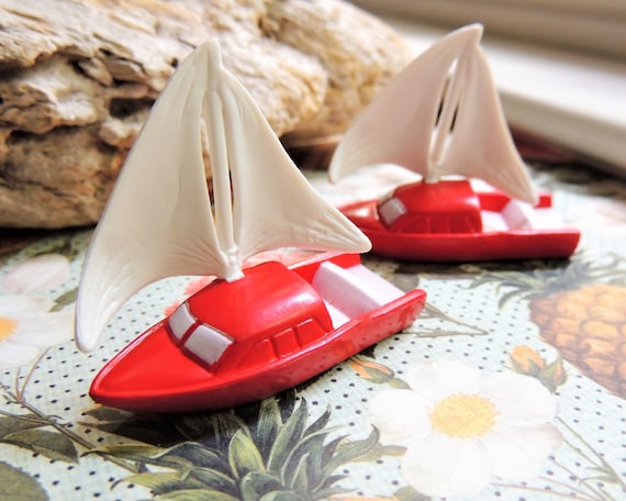 SAILBOAT MINIATURE Sailing Sail Boat Figure Figurine Fairy Garden Dollhouse  Diorama Terrarium Small Mini Plastic Toy Cupcake Cake Topper 