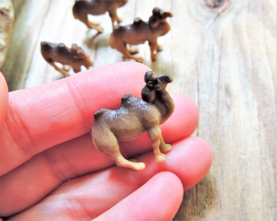 MINIATURE RUBBER DUCK Ducky Duckies Micro Minis Tiny Dollhouse Fairy Garden  Animals Figurines Figures Diorama Terrarium Small Craft Supplies 