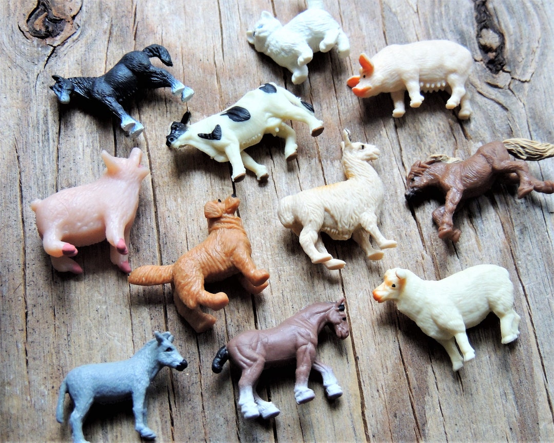 MINIATURES Farm Animal Figurine Rabbit Horse Cow Sheep Figures ...