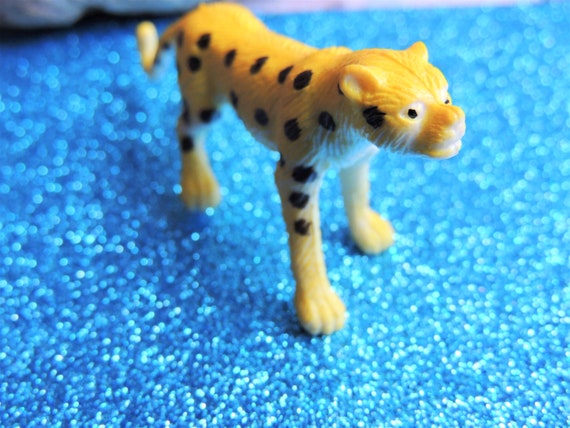 Realistische Gepard Wild Tier Modell Figur Figuren Kinder Spielzeug Sammlerstück 