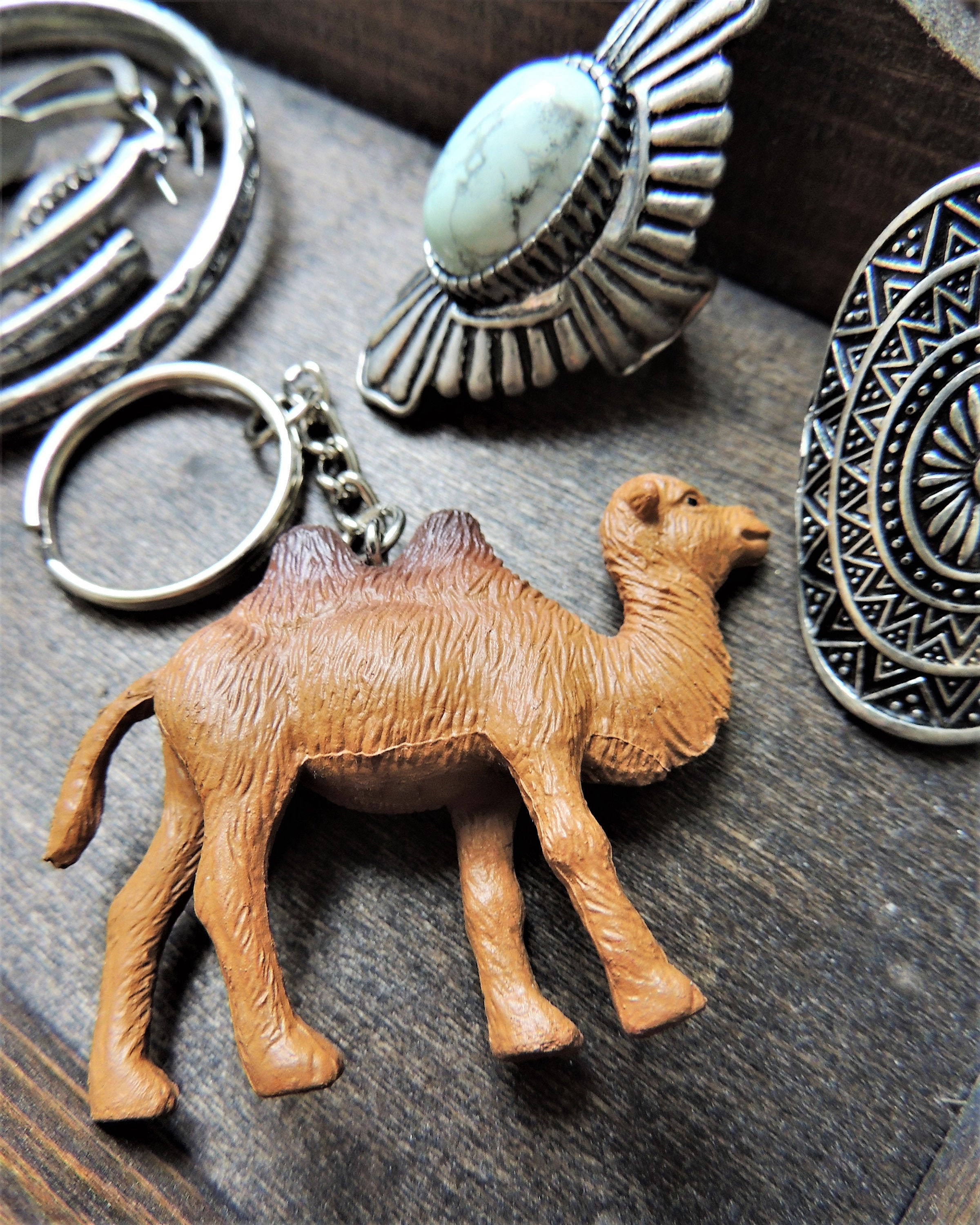 KEYCHAIN Key Chain CAMEL Key Ring Key Fob Fun Cool Unique Keychains ...