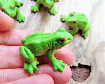 MINIATURE FROG Animal Figures Figurines Fairy Garden Dollhouse Diorama Terrarium Supplies Small Accessories Bullfrog