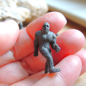 MINIATURE BIGFOOT Tiny Mini Figure Dollhouse Diorama Terrarium Small Tiny Fairy Garden Miniatures Figurines Sasquatch Cryptozoology Micro