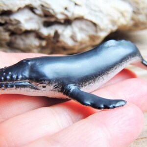 MINIATURES HUMPBACK WHALE Animal Figurines Figure Dollhouse Fairy Garden Diorama Terrarium Supply Mini Sea Creature Whales Plastic Accessory