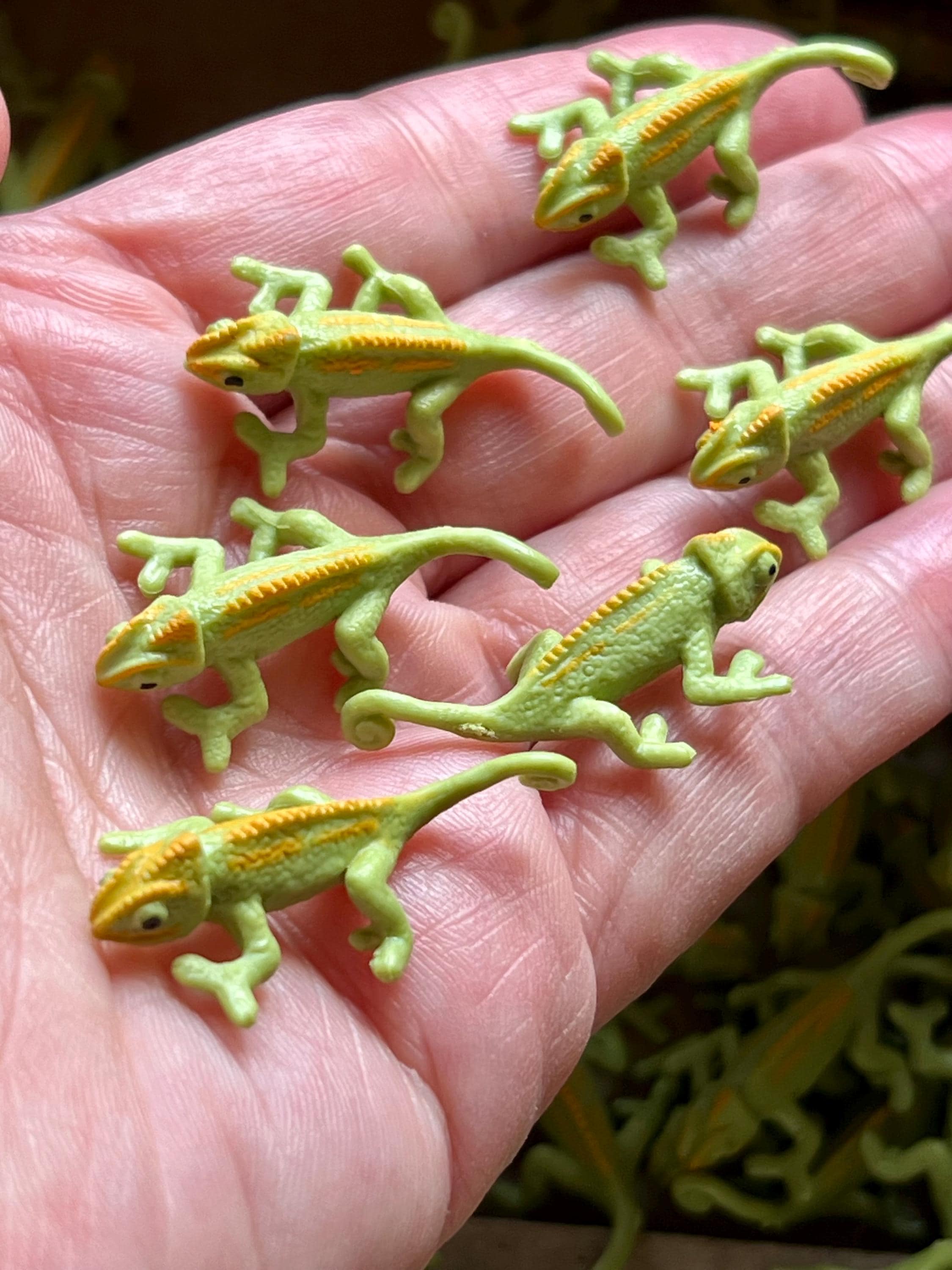 カメレオン ミニチュア 小さな動物のフィギュア 置物 ドールハウス