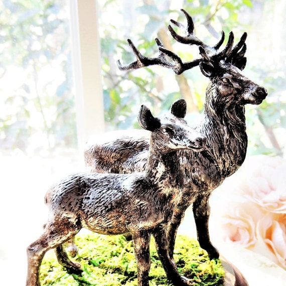 wedding cake topper deer