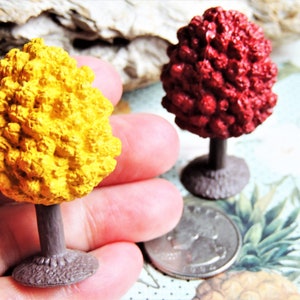 TREE MINIATURE Figurine MAPLE Trees For Crafts Terrain Figurines Figure Fairy Garden Dollhouse Diorama Terrarium Small Mini Plastic Fall