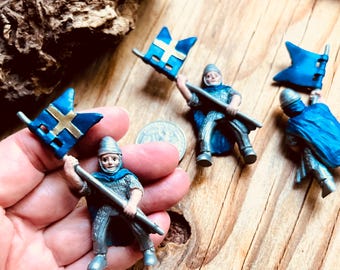 Miniature Knight with Lance Figurine with Blue Flag: Medieval Toy Soldier for Diorama, Tabletop Gaming, or Collectible Display