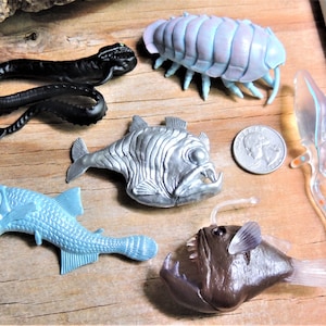 MINIATURE DEEP SEA Creatures Figure Set Figurine Terrarium Fairy Garden Dollhouse Diorama Small Minis Angler Fish Isopod Cake Cupcake Topper