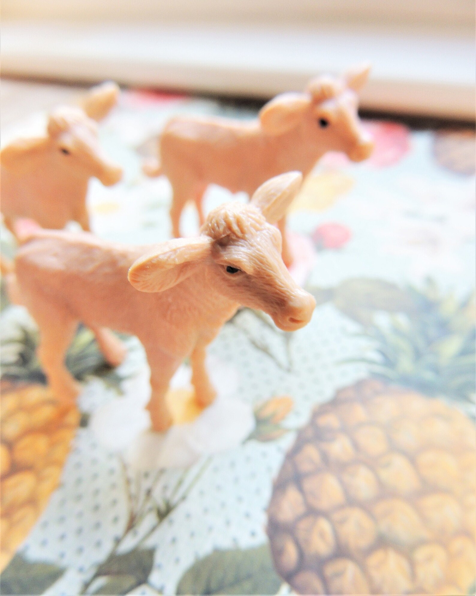 MINIATURE ANIMAL FIGURES Cow Miniatures Farm Animals Calf | Etsy