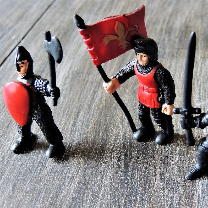 MINIATURE KNIGHT Plastic Toy Figures Figurines Doll House Etsy