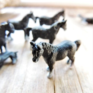 MINIATURE HORSE Miniatures Animal Figurine Micro Mini Fairy Garden ...