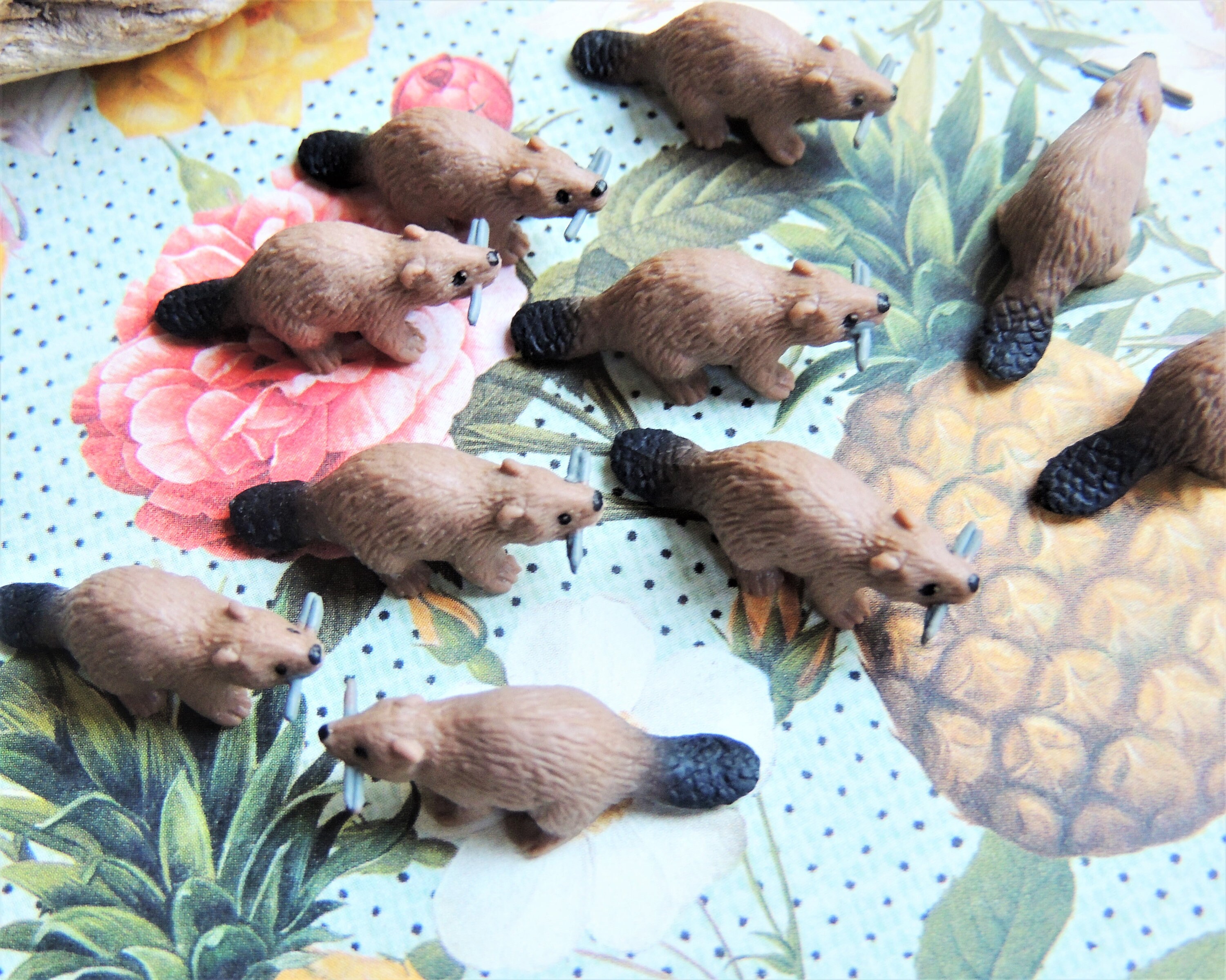 MINIATURE BEAVER Tiny Animals Figurines Fairy Garden Dollhouse ...
