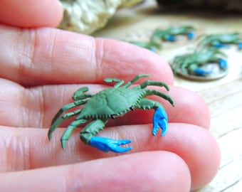 BLUE CRAB MINIATURE Ocean Animal Figurine Tiny Mini Figures