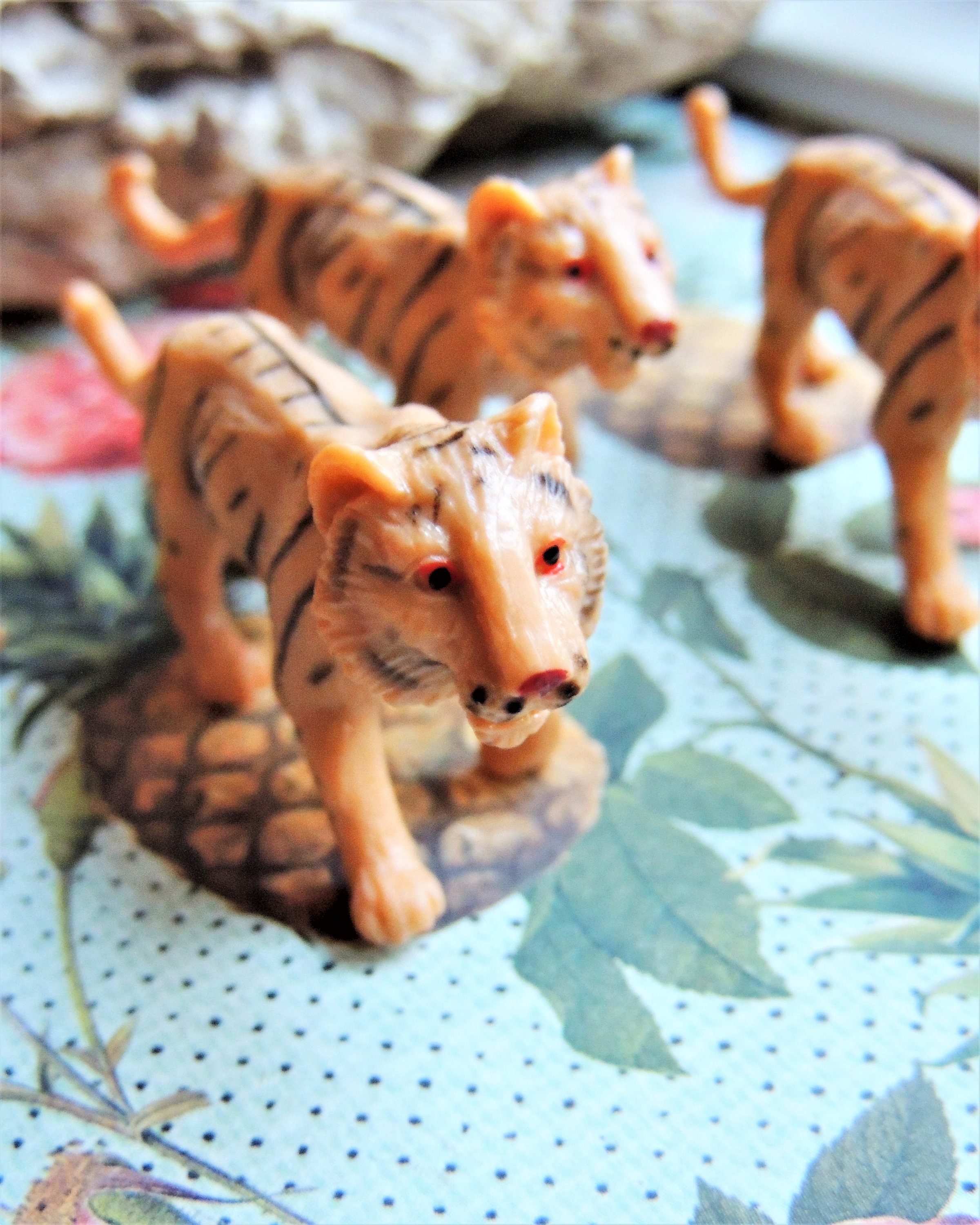 MINIATURES MINIATURE ANIMALS Dollhouse For Fairy Gardens Etsy