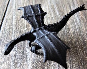 MINIATURE DRAGON Black Tiamat Figurines Figures Fairy Garden Dollhouse Diorama Terrarium Supply Small Miniatures Fairy Tale Fantasy Mini dnd