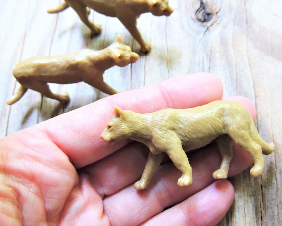 Desert animal figurines deals