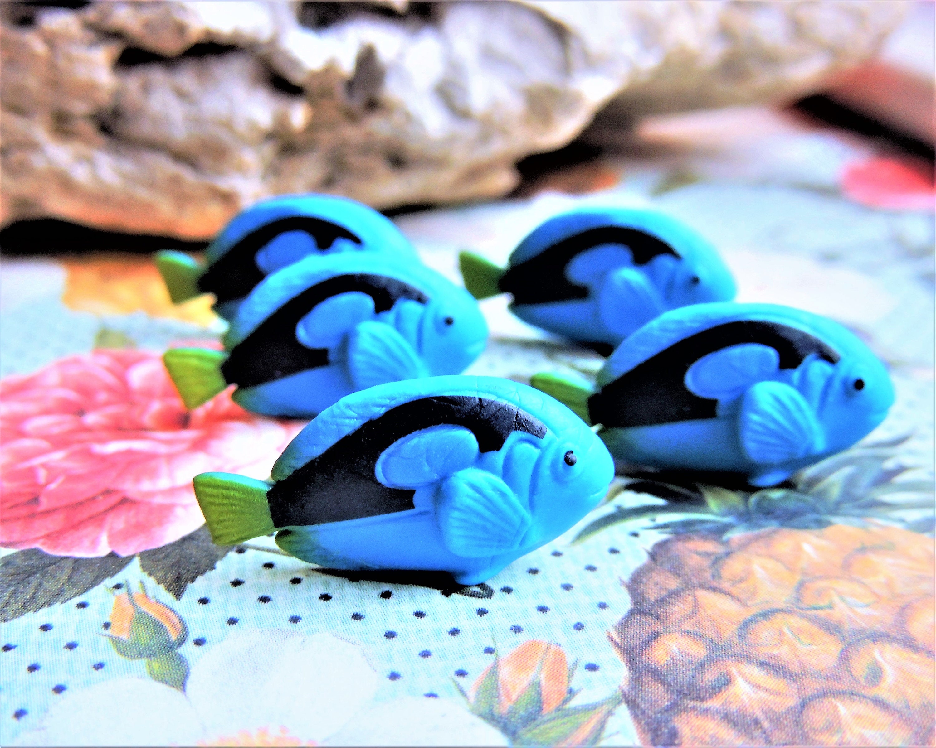 MINIATURE BLUE TANG Fish Animals Figure Figurines Fairy Garden