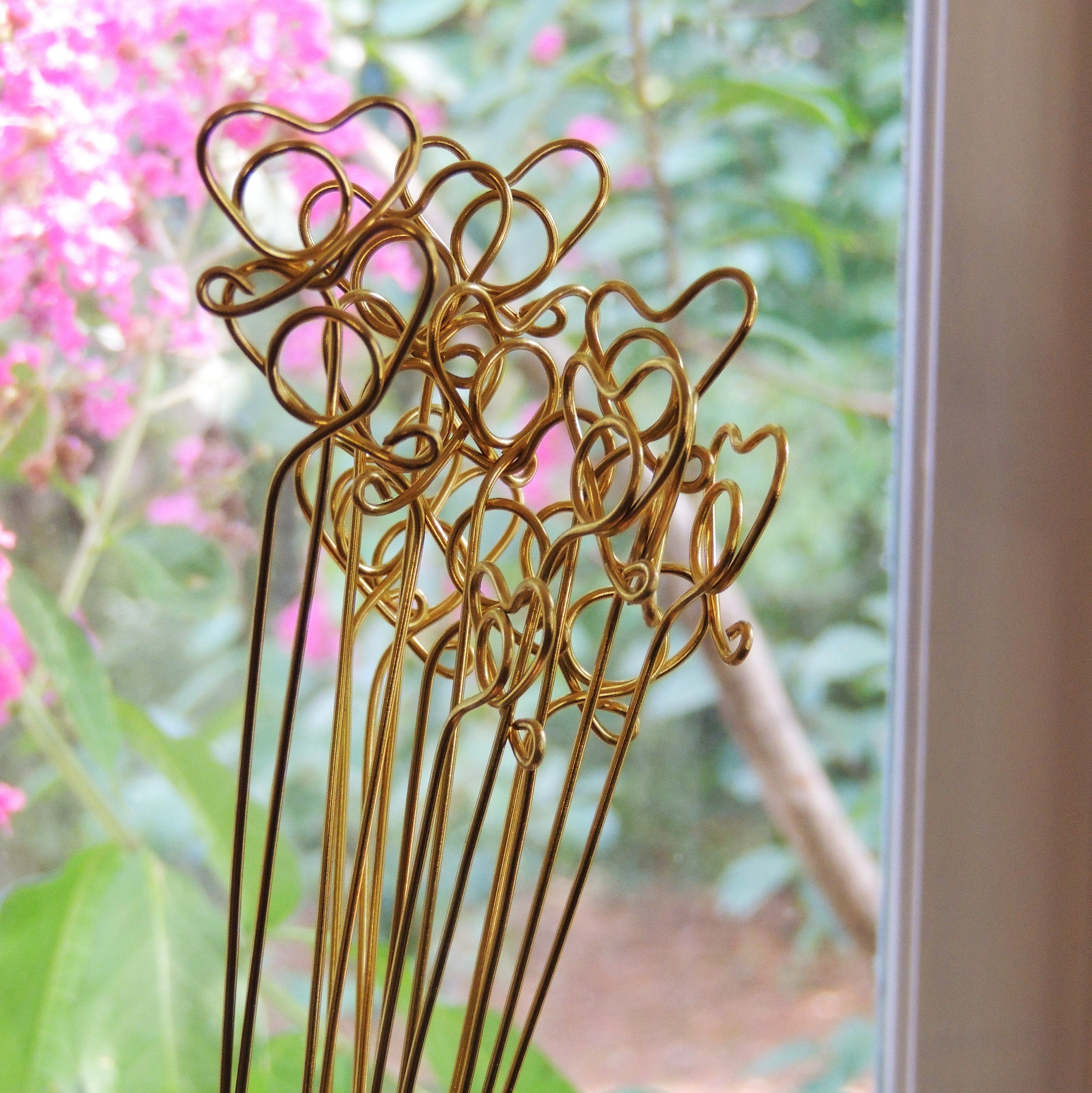 Heart Wire TABLE NUMBER HOLDER Place Card Holders diy Stems Etsy