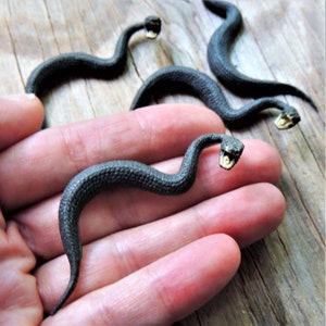 MINIATURE COTTONMOUTH SNAKE Animal Figures Figurines Dollhouse Diorama Terrarium Fairy Garden Supply Small Plastic Toy Animal Craft Model