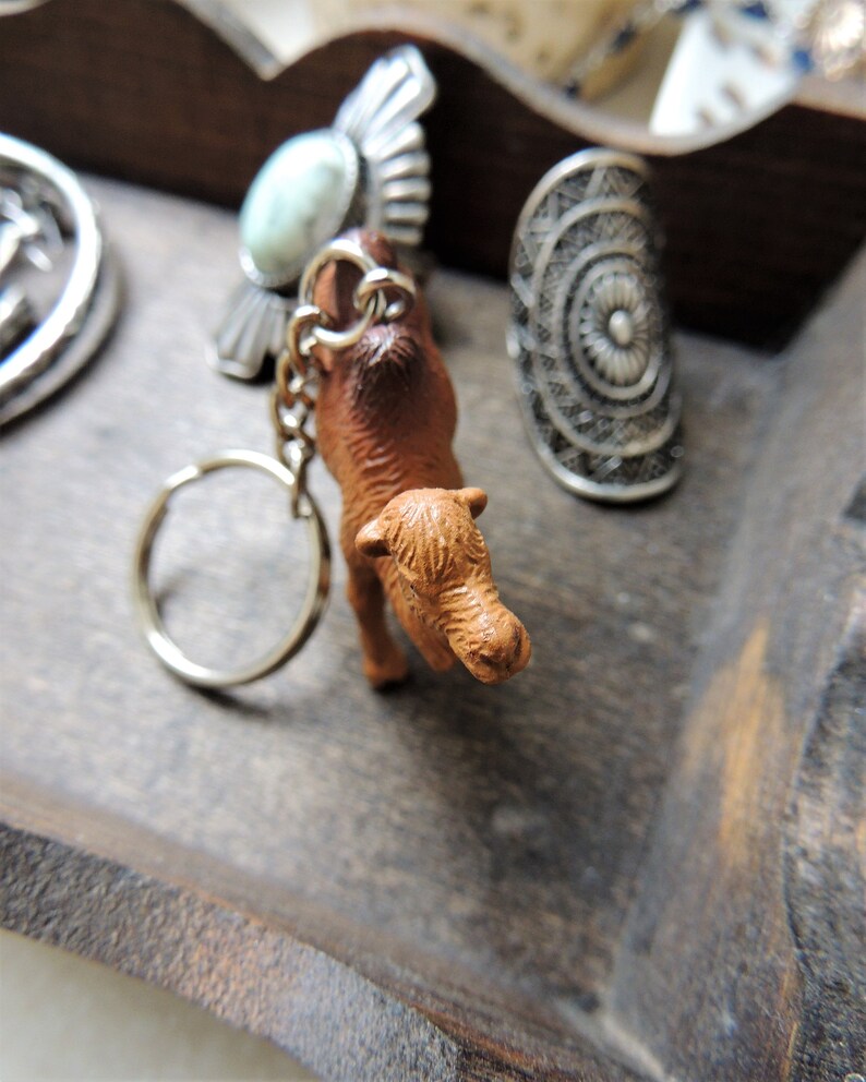 KEYCHAIN Key Chain CAMEL Key Ring Key Fob Fun Cool Unique Keychains ...