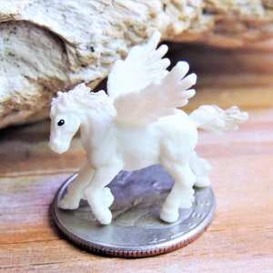 TINY MINIATURE PEGASUS Mini Figurine Figure Fairy Garden Dollhouse Diorama Terrarium Supply Small Tiny Fantasy Creature Flying Horse dnd Toy