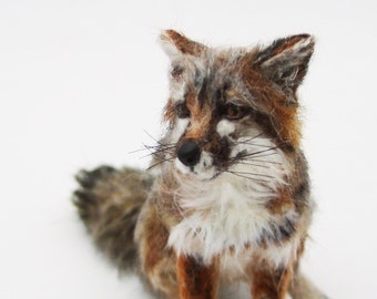 Needle Felted  Animals. Sitting Gray fox. Felted fox. Needle felted fox. Made to order