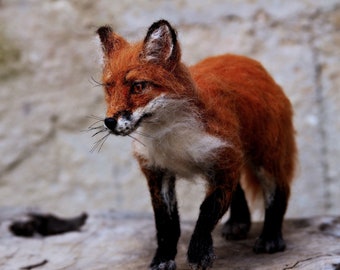 Nadel gefilzt Tiere. Gefilzter Fuchs. Nadelgefilzte Fuchs Skulptur.