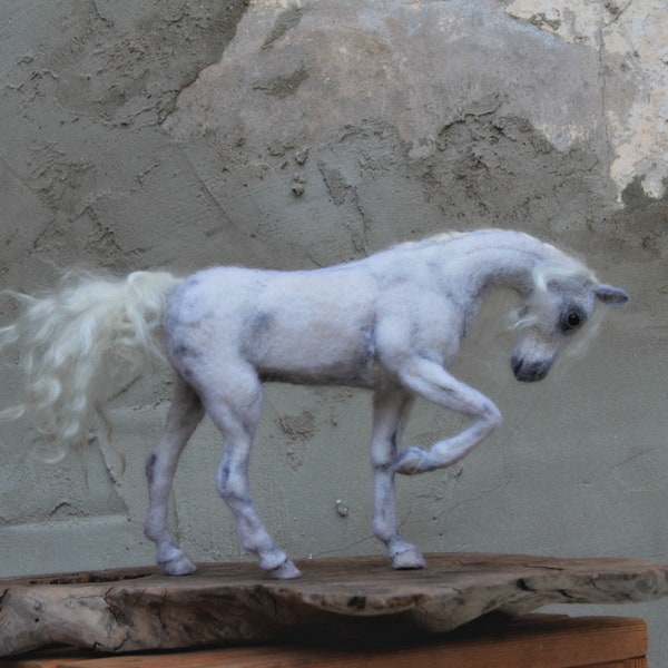 Needle felted Horse, Wool horse sculpture,  White horse, Felted horse sculpture, Soft sculpture . Gift for her. Made to custom order