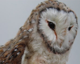 Modern Wool Felted Barn Owl -Large Size Realistic Needle Felting Owls Sculpture - Artificial Fancy / Cute Birds Fiber Art - Beautiful Gift