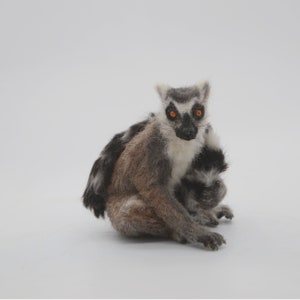 Needle felted Ring Tailed Lemur. Needle felted animal. Animal art sculpturet image 9