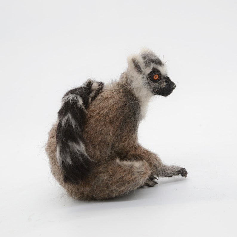 Needle felted Ring Tailed Lemur. Needle felted animal. Animal art sculpturet image 7